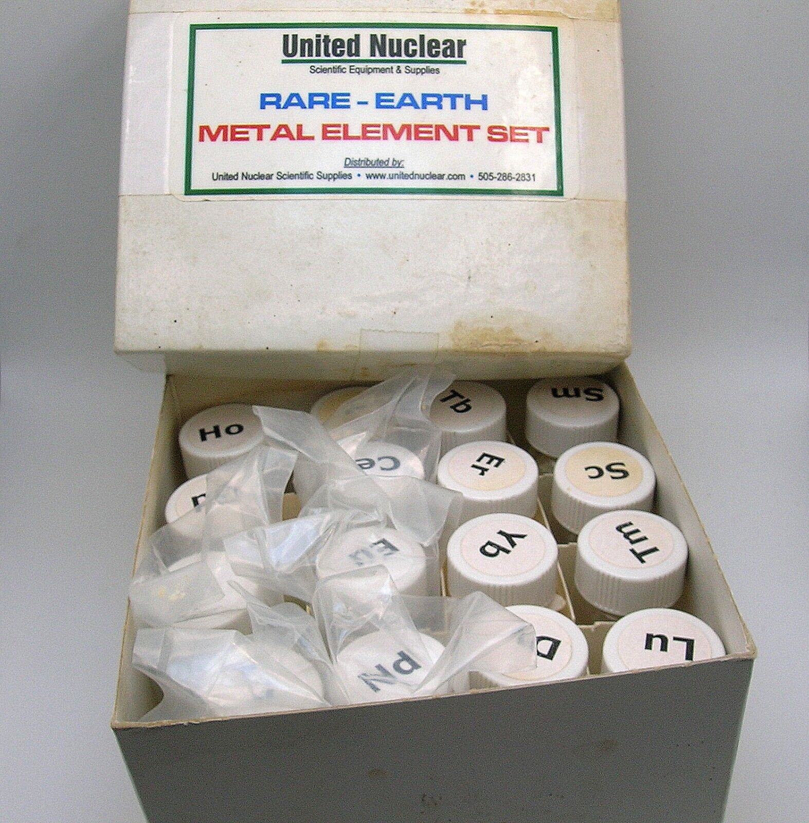 RARE-EARTH METAL ELEMENT SET OF 16 ELEMENTS BY UNITED NUCLEAR SCIETIFIC SUPPLIES