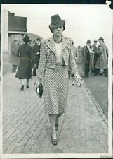 1939 Kathleen P Fox Watched Wood Memorial At Jamaica Racetrack Society 6X8 Photo picture