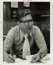 1972 Press Photo Dr. Paul Newell, Texas A&M's bioengineering program head. picture