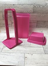 Tupperware Small Pick A Deli Pickle Pepper Keeper Refrigerator Fresh Pink picture