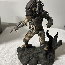 DST Gallery Diorama Unmasked Predator Statue picture
